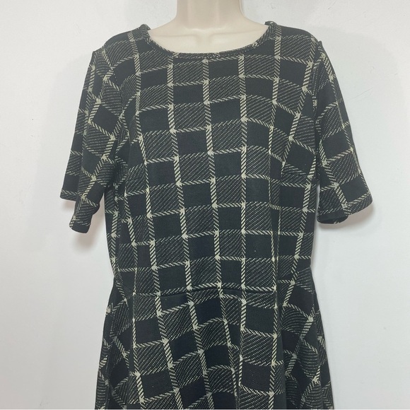 NWT ModCloth Plaid Swing Dress size 1X black gold short sleeve retro - Picture 3 of 10